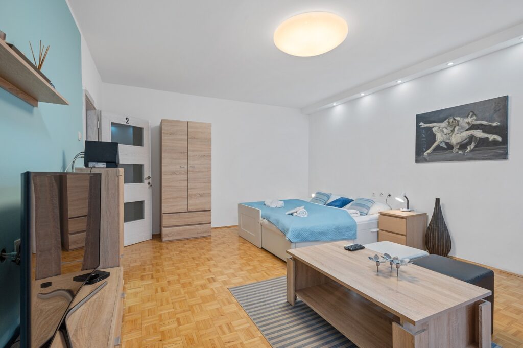 Apartman_Sofi_8_room_2